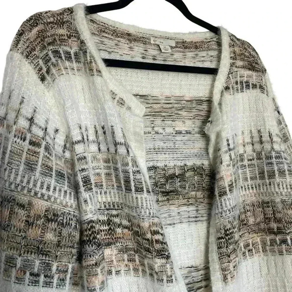 C oversized long soft fuzzy cozy oversized neutral cardigan size Medium - Picture 4 of 8